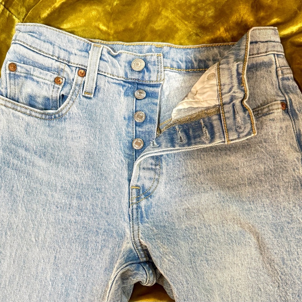 Levi’s 501 S skinny Jean